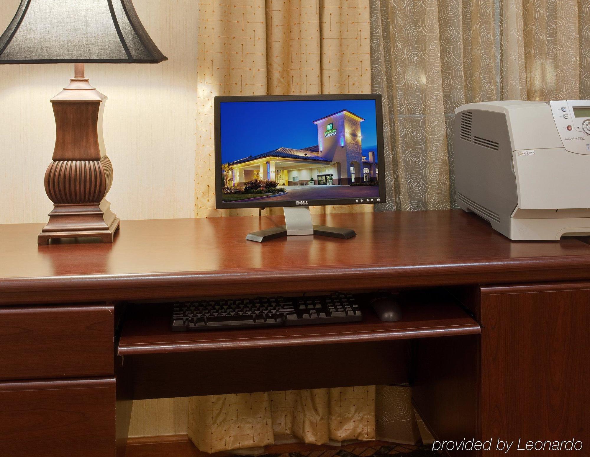 Holiday Inn Express Madera By Ihg Fasilitas foto